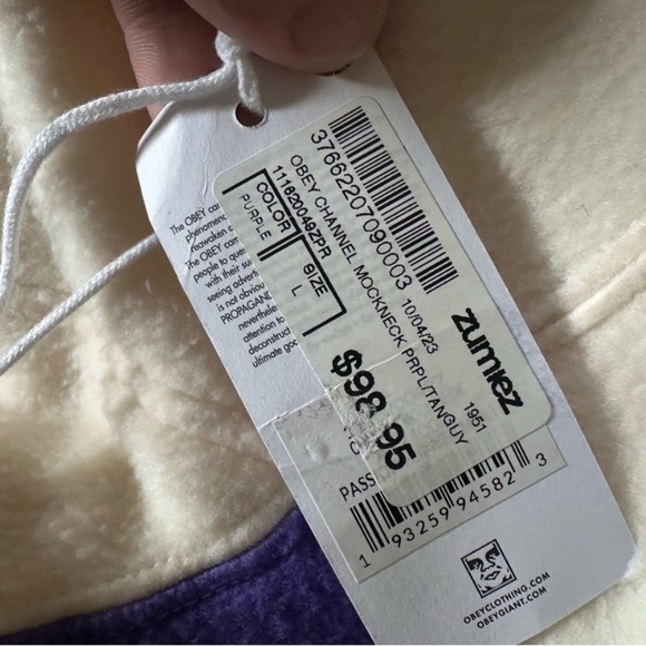 Obey 1/4 zip fleece - Picture 3 of 3